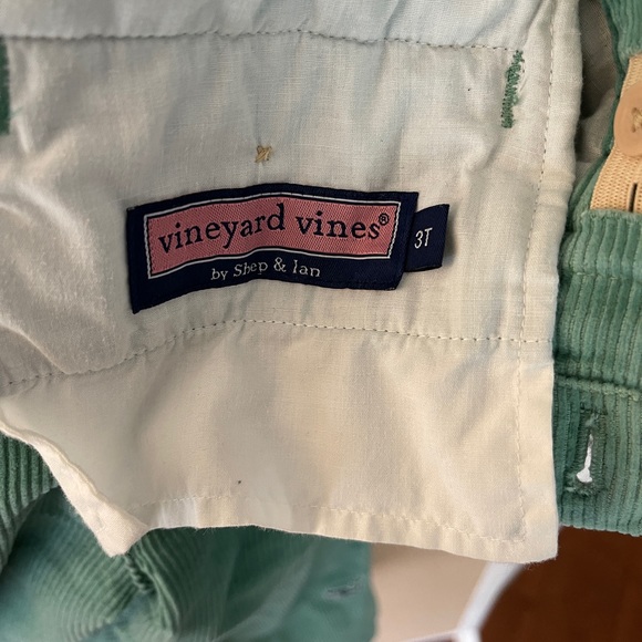 3T Vineyard Vines Green Whale Cords - Picture 4 of 5